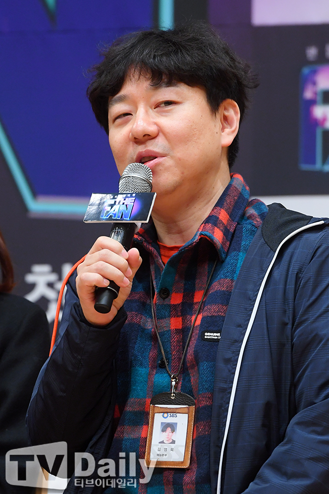迵 PD