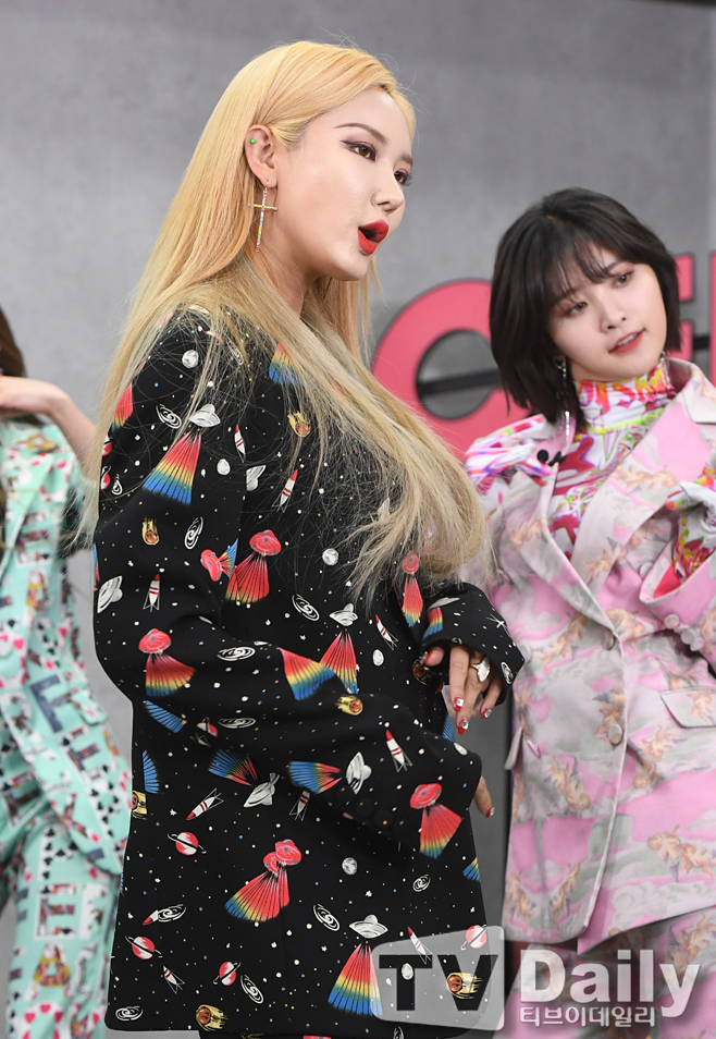 ƼºêÀ̵¥Àϸ® Æ÷Åä