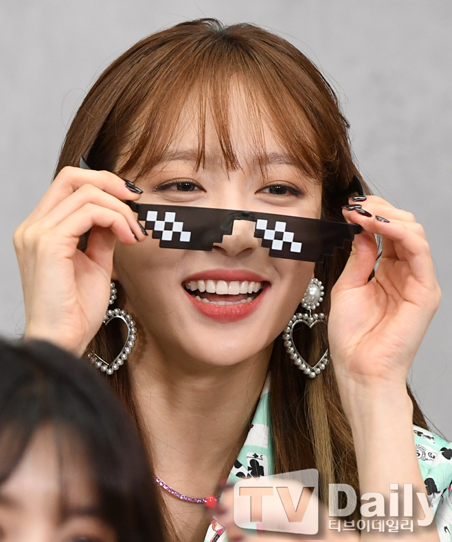 ƼºêÀ̵¥Àϸ® Æ÷Åä