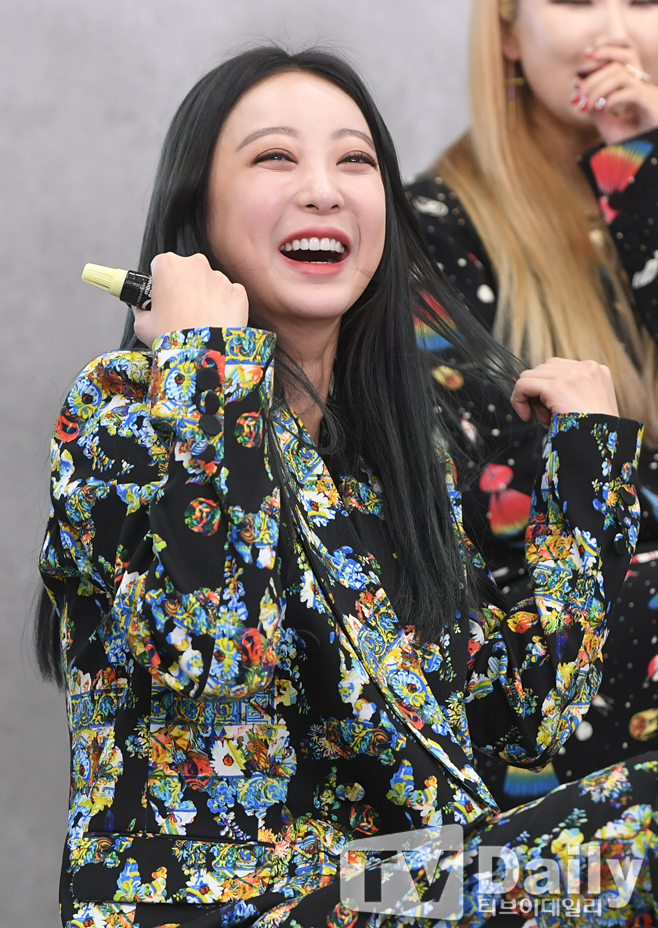 ƼºêÀ̵¥Àϸ® Æ÷Åä