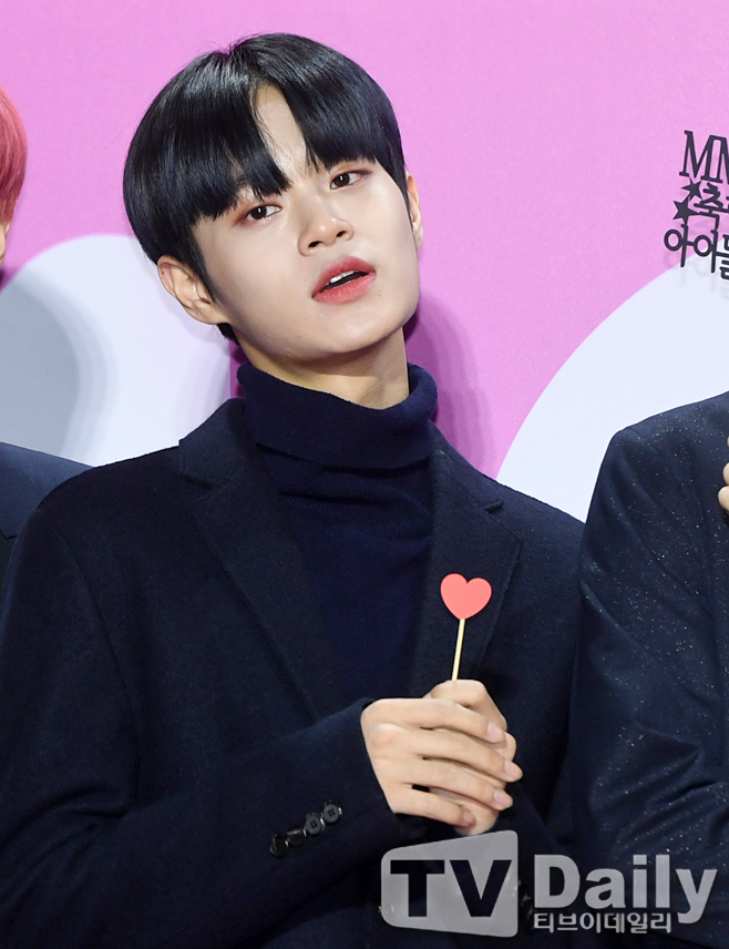 ƼºêÀ̵¥Àϸ® Æ÷Åä