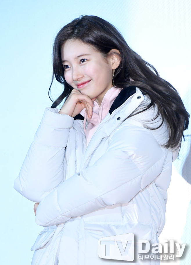 ƼºêÀ̵¥Àϸ® Æ÷Åä