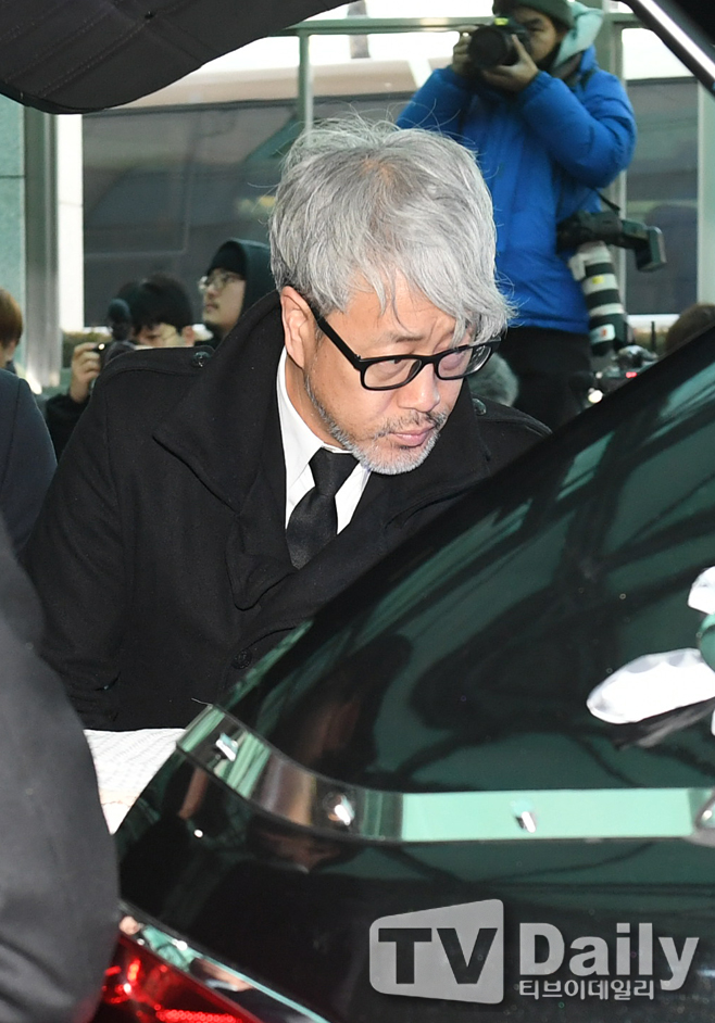 ƼºêÀ̵¥Àϸ® Æ÷Åä