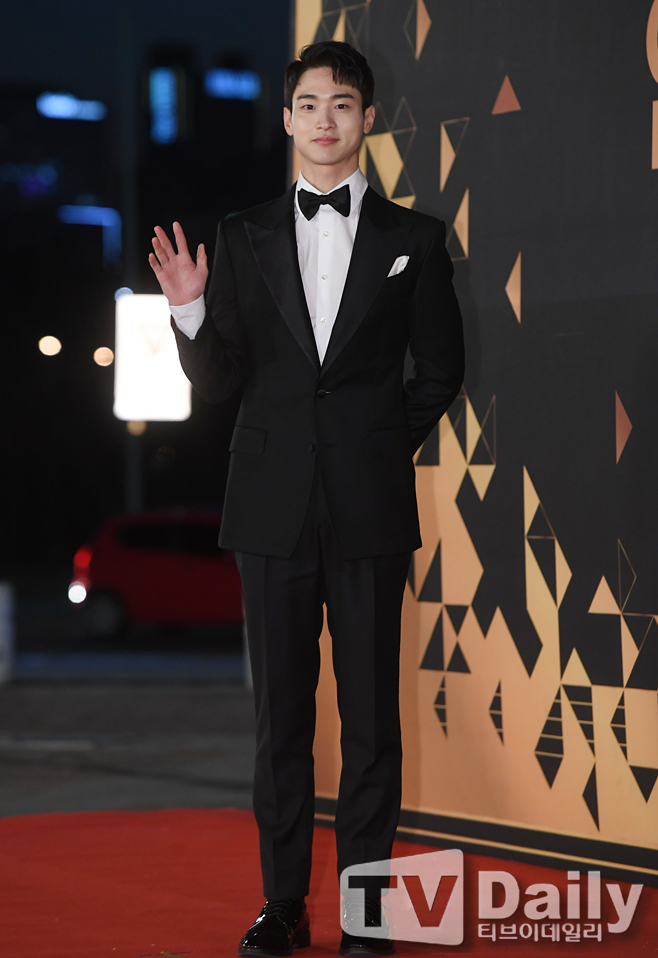 ƼºêÀ̵¥Àϸ® Æ÷Åä