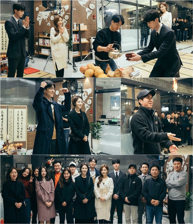 ������ ���