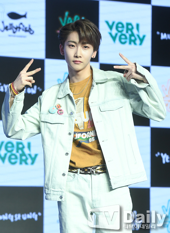 ƼºêÀ̵¥Àϸ® Æ÷Åä