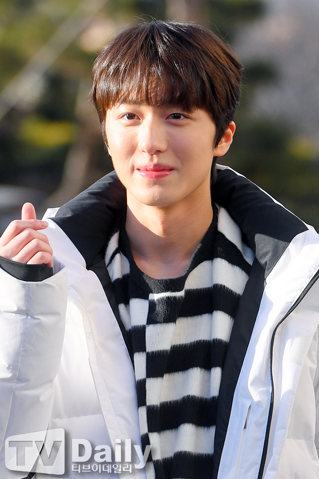 SF9 