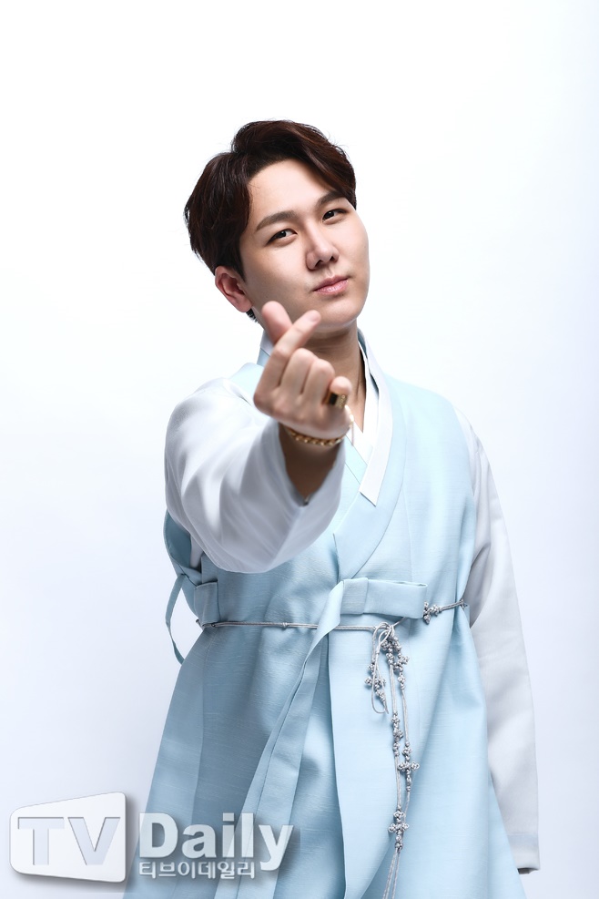 Æ®·ÎÆ® °¡¼ö ±è¼öÂù