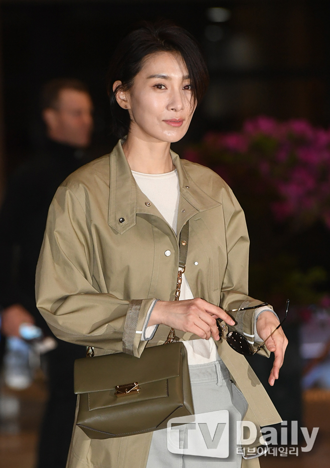 ƼºêÀ̵¥Àϸ® Æ÷Åä