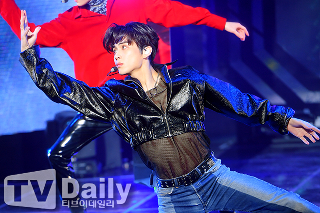 SF9 ¾
