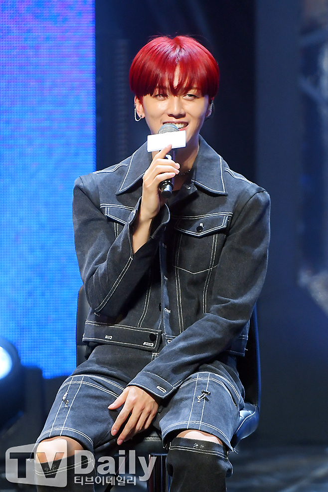 SF9 