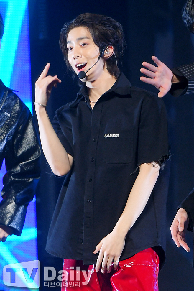 SF9 ֿ