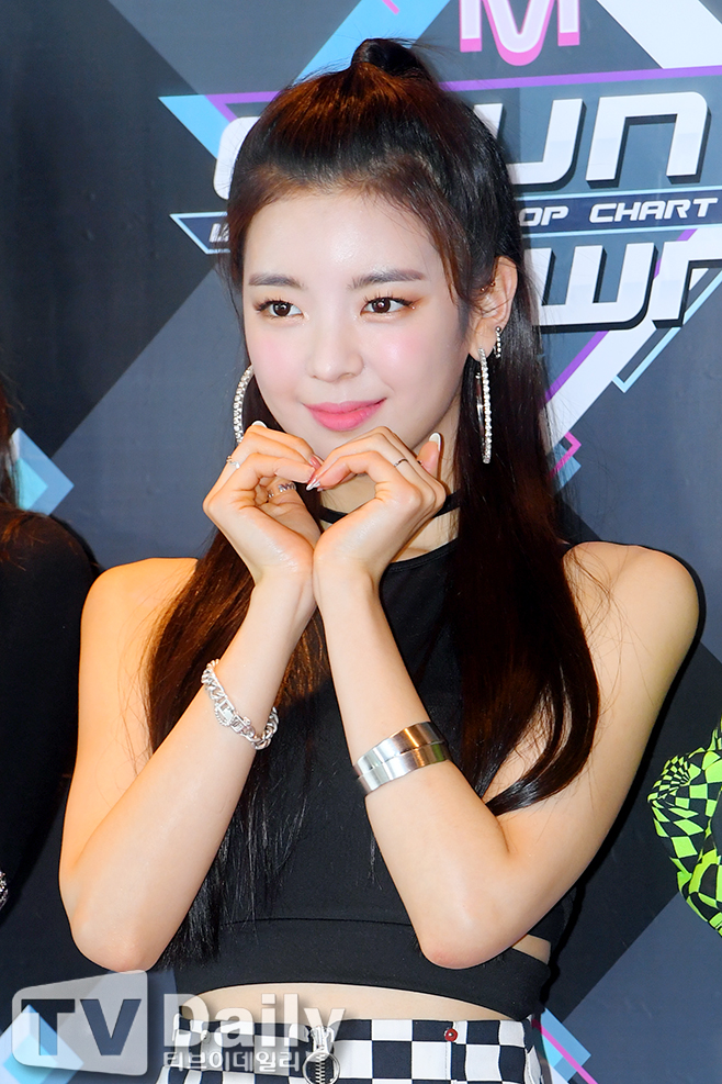 ITZY(ÀÖÁö) ¸®¾Æ