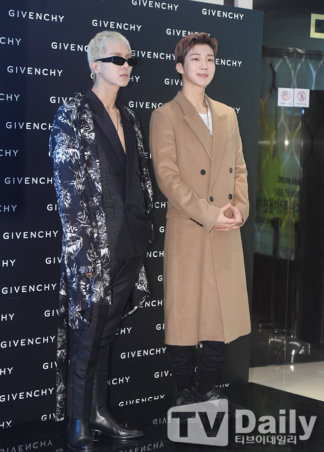 ƼºêÀ̵¥Àϸ® Æ÷Åä