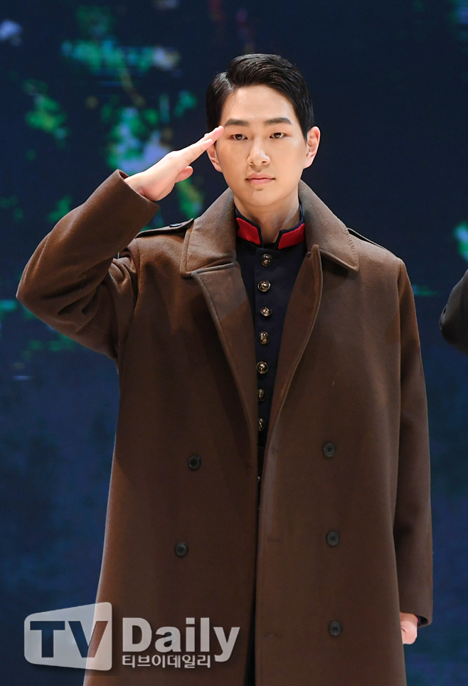 ƼºêÀ̵¥Àϸ® Æ÷Åä