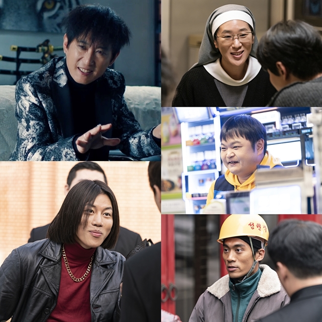 ��������