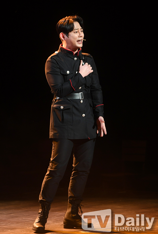 ƼºêÀ̵¥Àϸ® Æ÷Åä