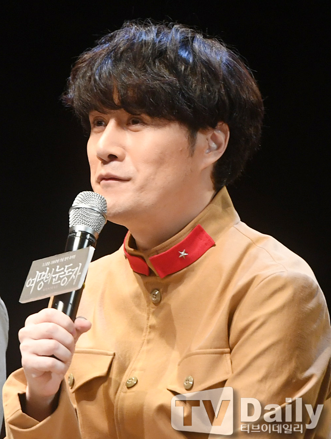 ƼºêÀ̵¥Àϸ® Æ÷Åä