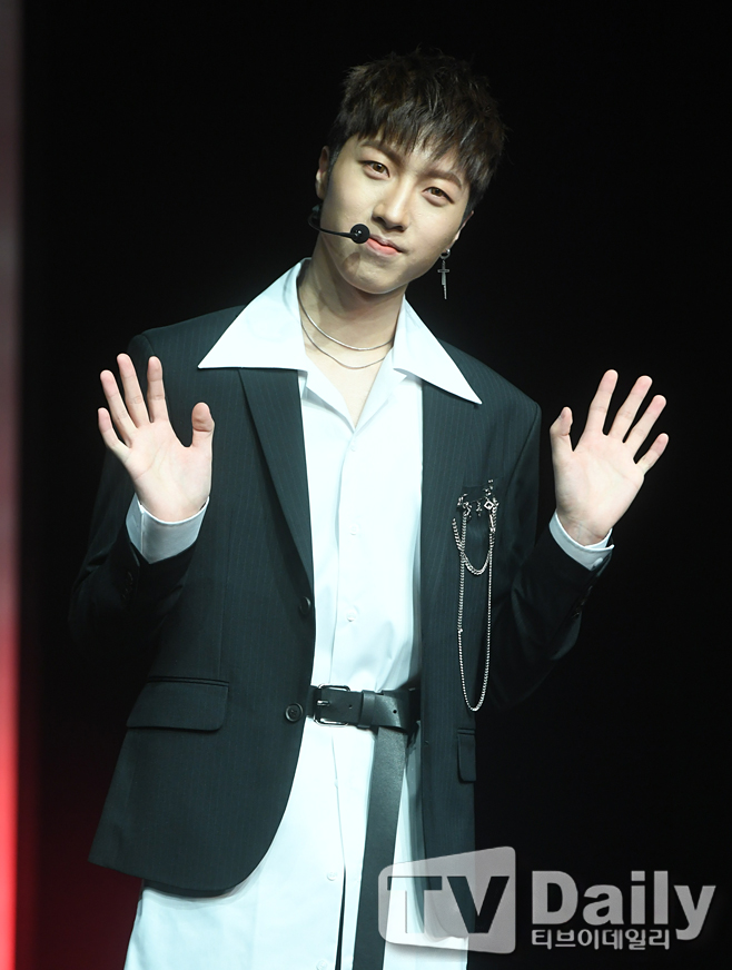 ƼºêÀ̵¥Àϸ® Æ÷Åä