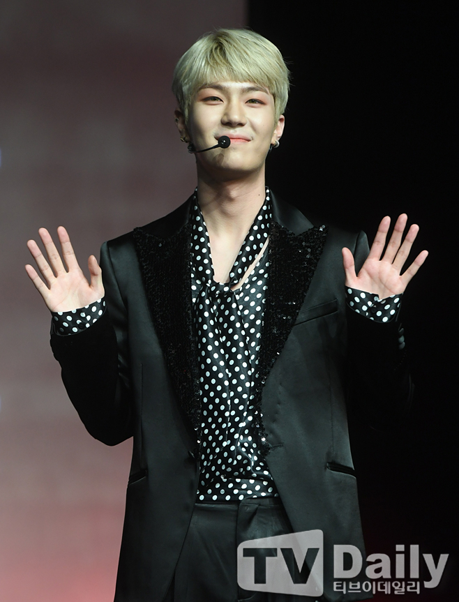 ƼºêÀ̵¥Àϸ® Æ÷Åä