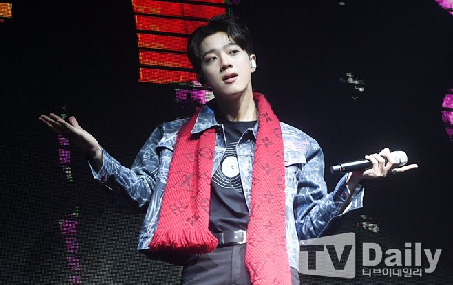 ƼºêÀ̵¥Àϸ® Æ÷Åä