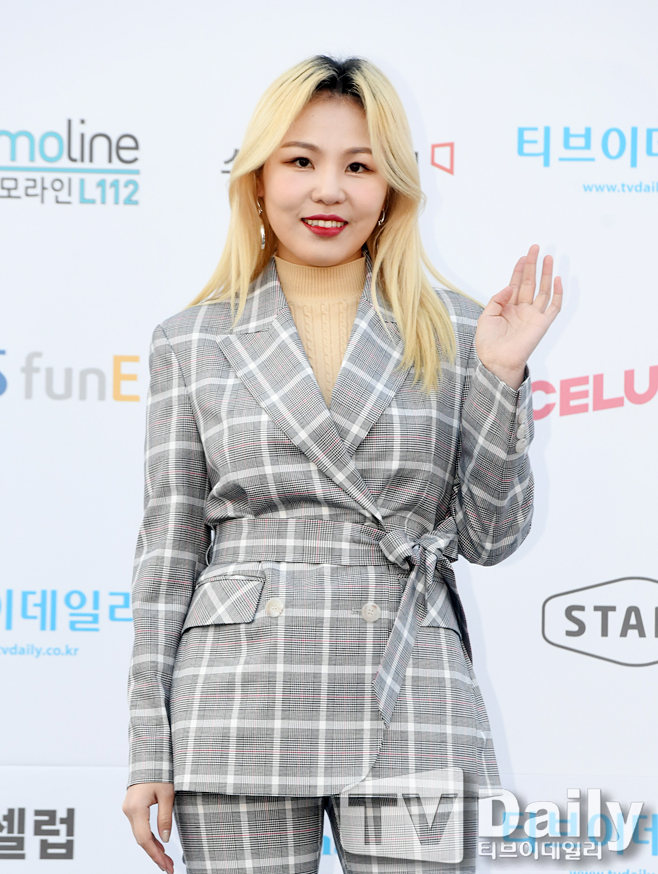 ƼºêÀ̵¥Àϸ® Æ÷Åä