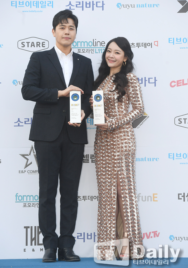 ƼºêÀ̵¥Àϸ® Æ÷Åä