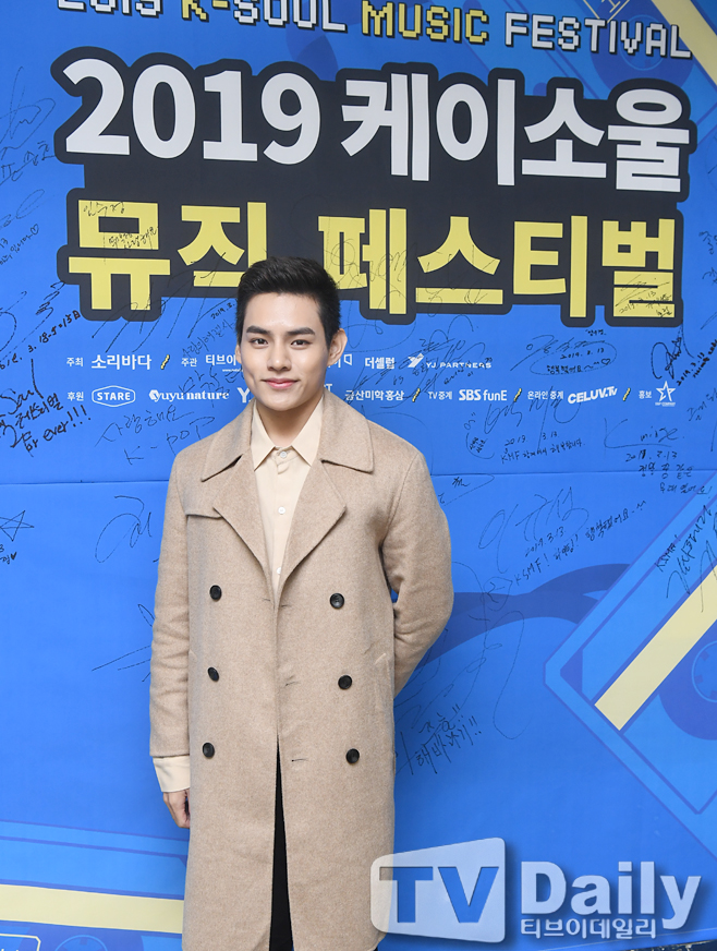 ƼºêÀ̵¥Àϸ® Æ÷Åä