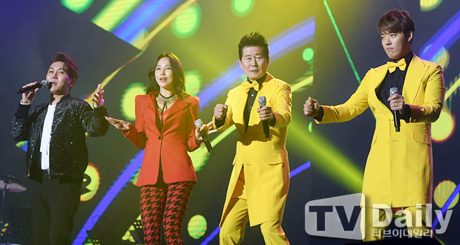 ƼºêÀ̵¥Àϸ® Æ÷Åä