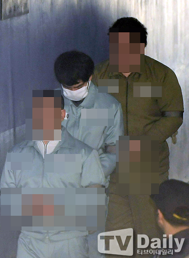 ƼºêÀ̵¥Àϸ® Æ÷Åä