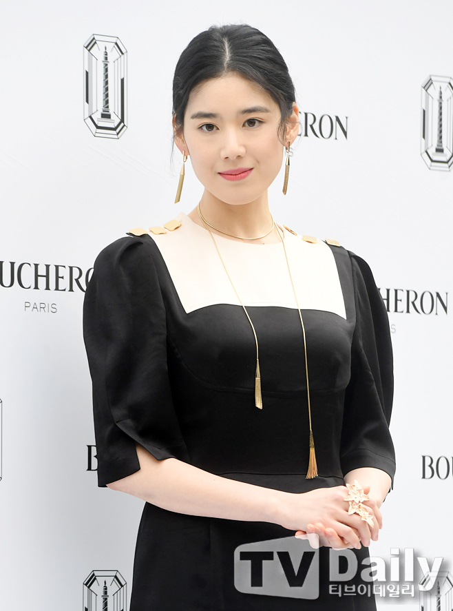 ƼºêÀ̵¥Àϸ® Æ÷Åä