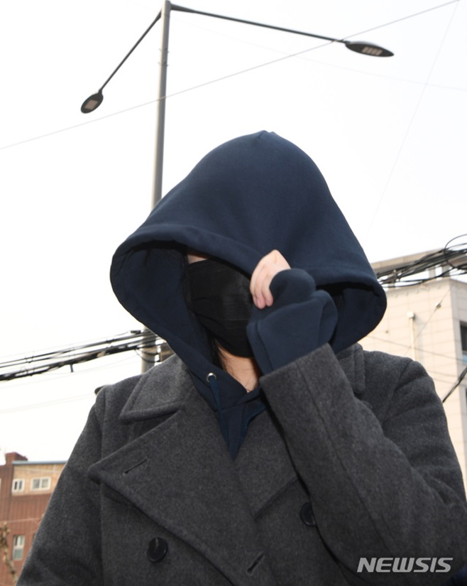 ���׽� �ֳ�