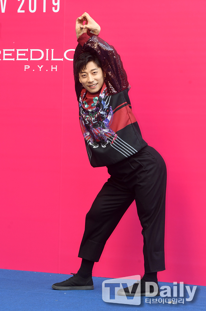 ƼºêÀ̵¥Àϸ® Æ÷Åä