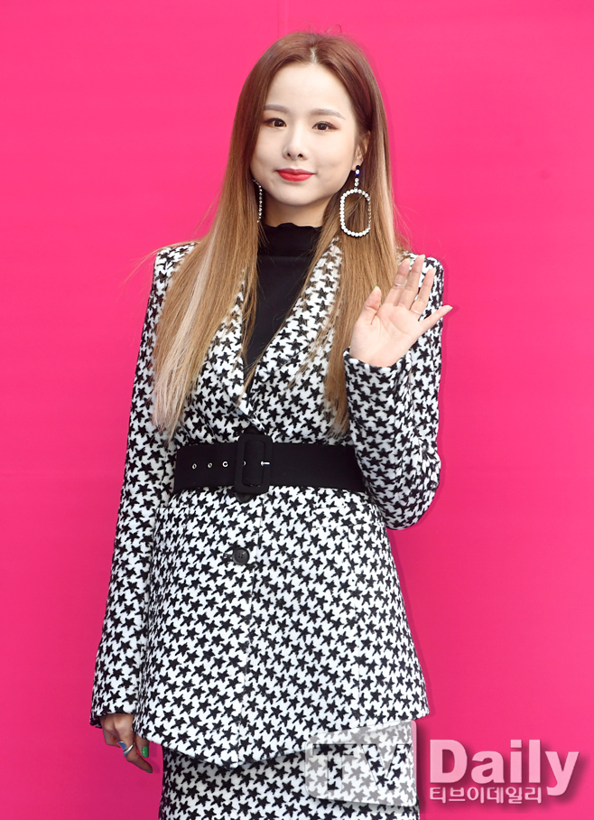 ƼºêÀ̵¥Àϸ® Æ÷Åä