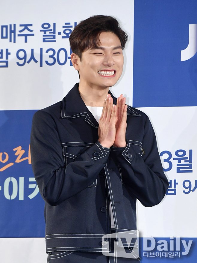 Ƽ���̵��ϸ� ����