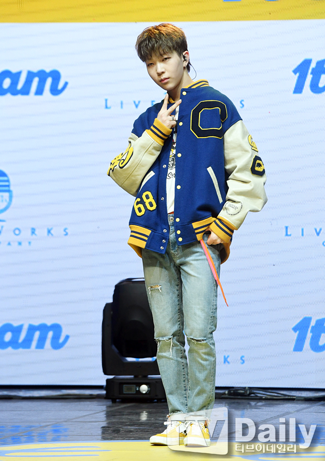 ƼºêÀ̵¥Àϸ® Æ÷Åä