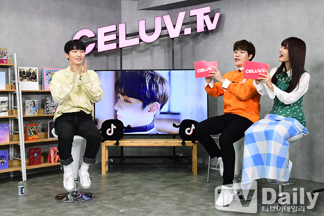 ƼºêÀ̵¥Àϸ® Æ÷Åä