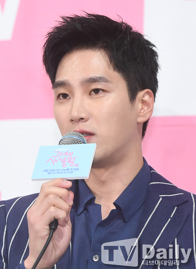 ƼºêÀ̵¥Àϸ® Æ÷Åä