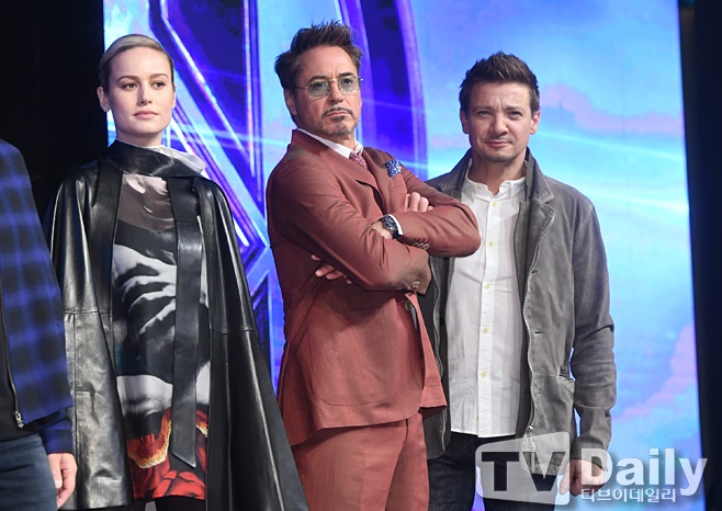 ��ȭ �����: �������