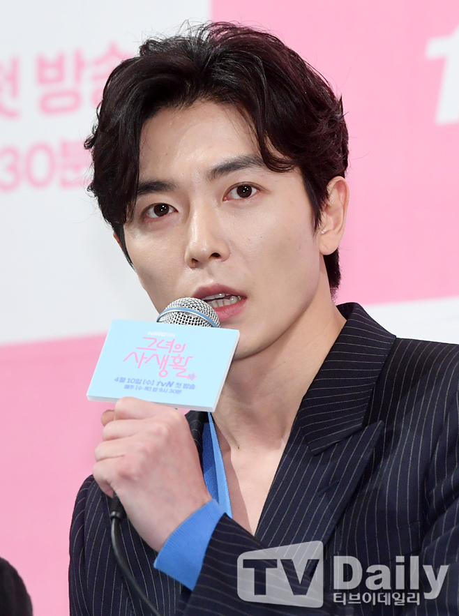 ƼºêÀ̵¥Àϸ® Æ÷Åä