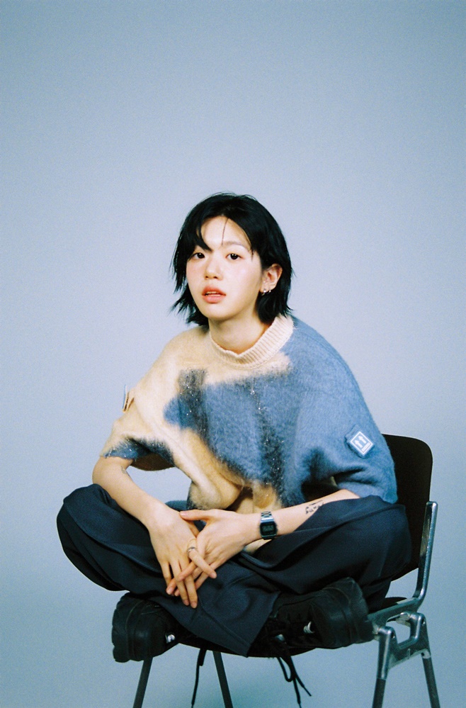  츰