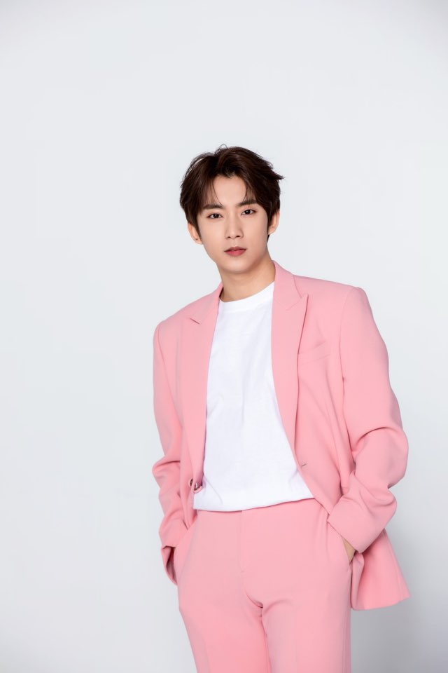 B1A4 °øÂù ºäƼ·ë MC ¹ßŹ