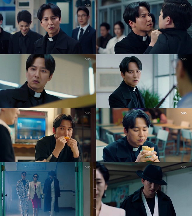 ��������