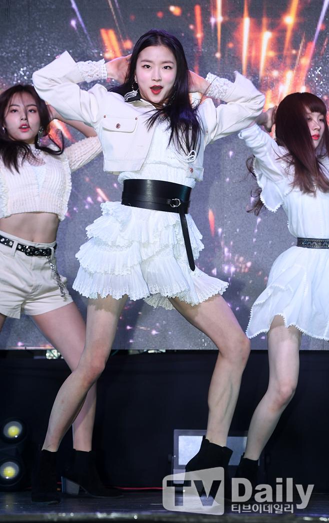 ƼºêÀ̵¥Àϸ® Æ÷Åä