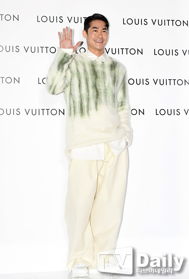 ƼºêÀ̵¥Àϸ® Æ÷Åä