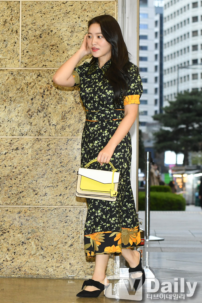 ƼºêÀ̵¥Àϸ® Æ÷Åä