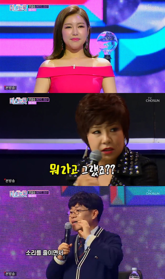 �̽�Ʈ�� �۰��� �迬�� ������