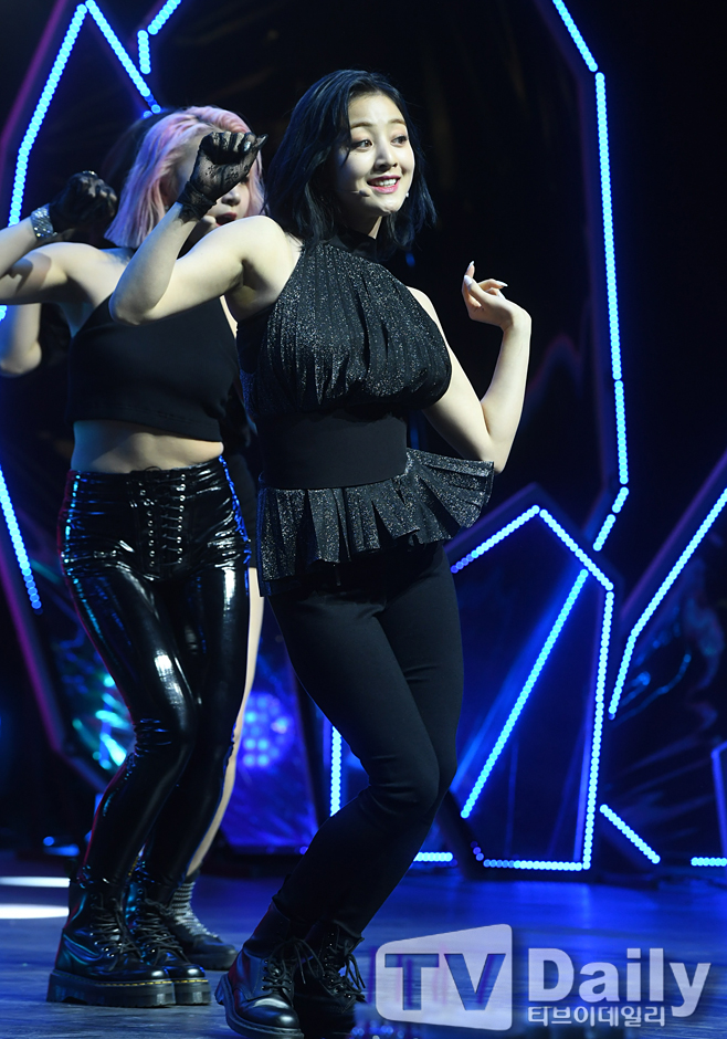 Ƽ���̵��ϸ� ����