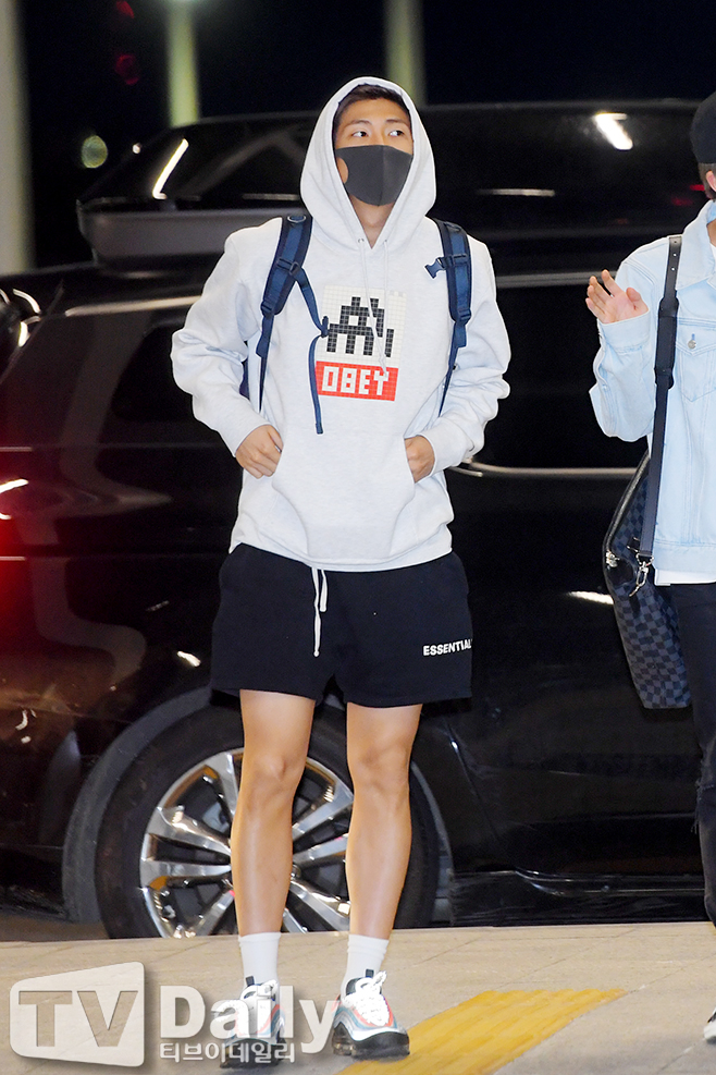 źҳ(BTS) RM