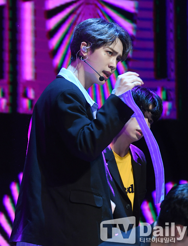 Ƽ���̵��ϸ� ����